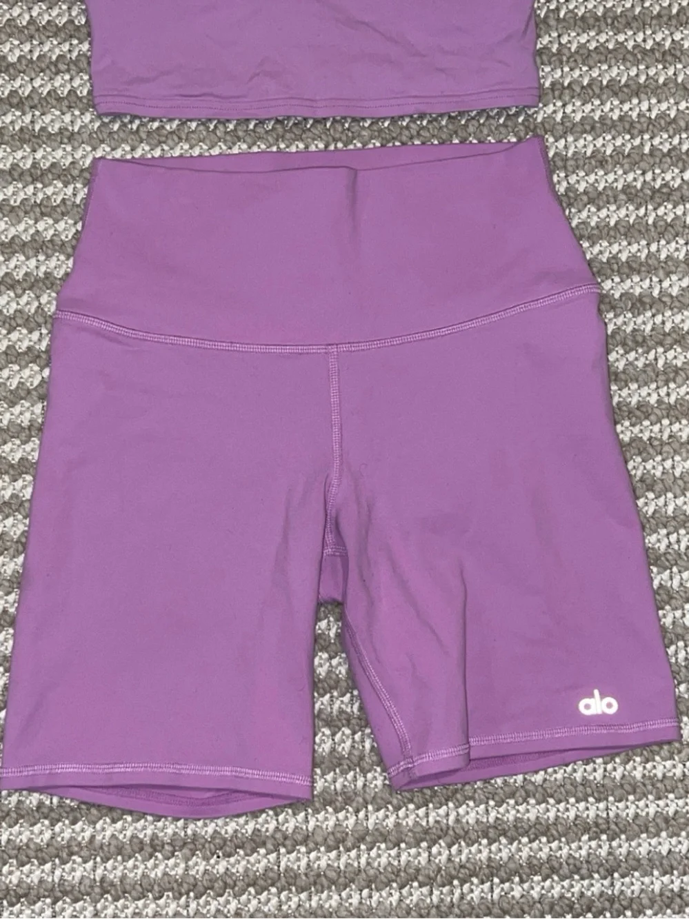 ALO Yoga Lavender Matching Airbrush Fabric Set - XS